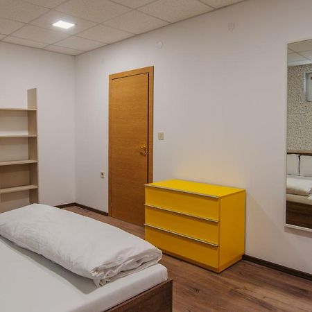 Pansion Storgozia Aparthotel Pleven Exterior foto