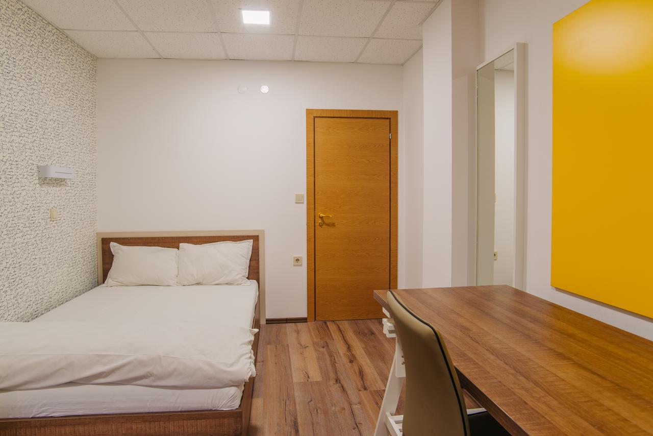 Pansion Storgozia Aparthotel Pleven Exterior foto